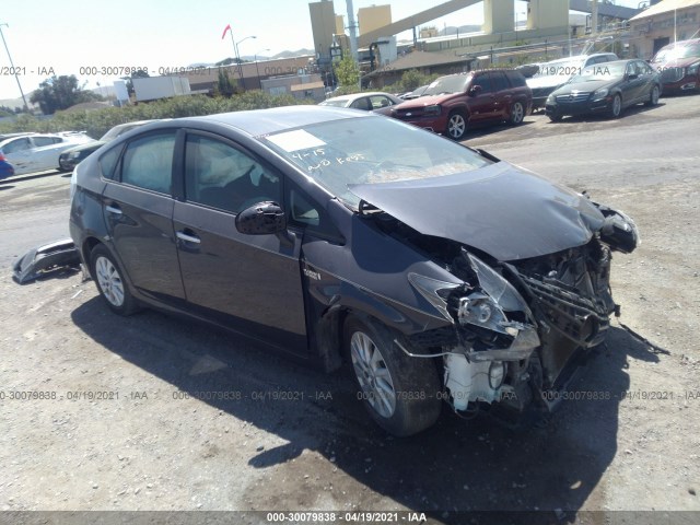 Toyota Prius plug-in (2014)
