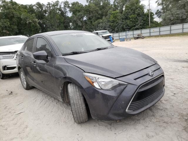 Toyota Scion ia (2016)
