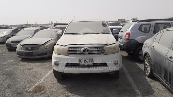 Toyota Fortuner (2010)