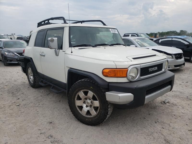 Toyota Fj cruiser (2010)