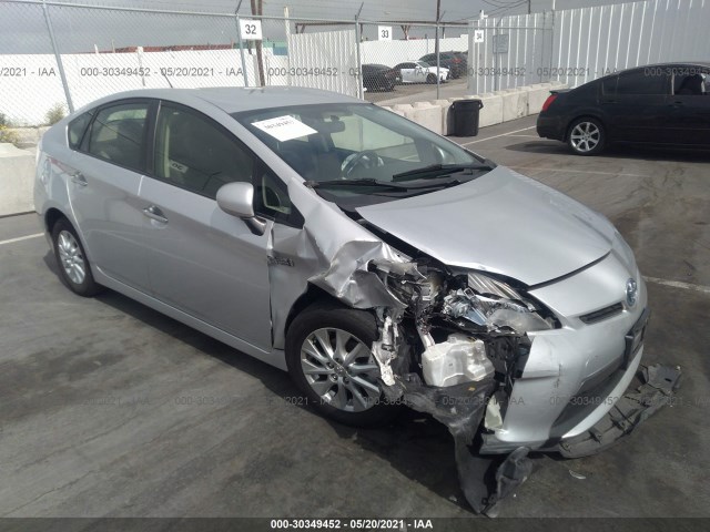 Toyota Prius plug-in (2012)