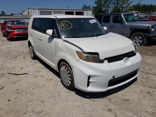 Toyota Scion xb (2013)