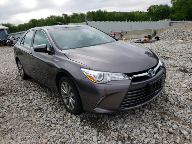 Toyota Camry hybr (2016)