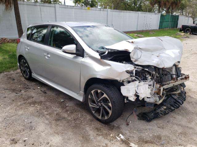 Toyota Scion im (2016)