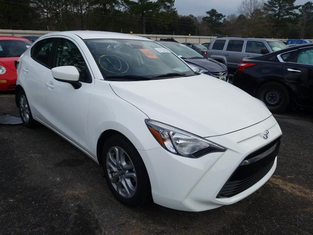 Toyota Yaris ia (2017)