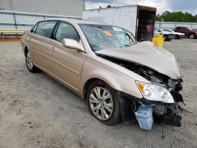 Toyota Avalon xl (2010)