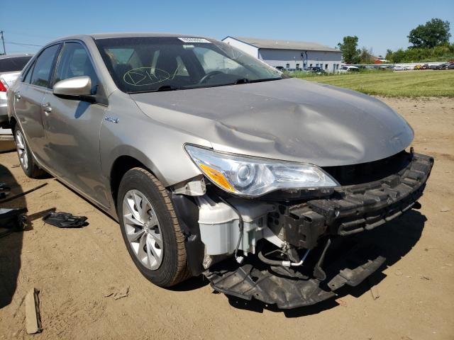 Toyota Camry hybr (2015)