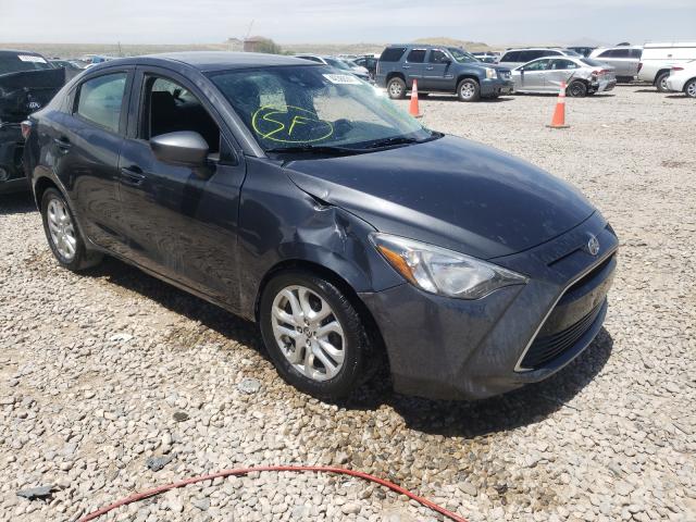 Toyota Scion ia (2016)
