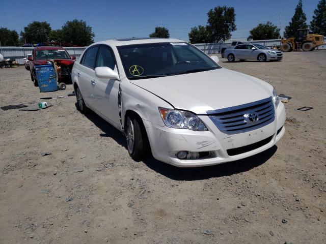 Toyota Avalon xl (2010)