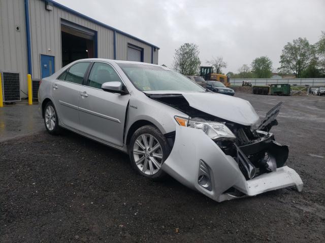Toyota Camry hybr (2013)