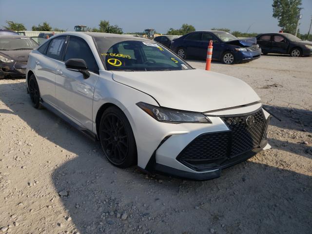 Toyota Avalon trd (2021)