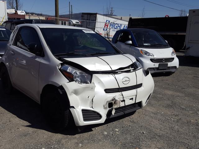 Toyota Scion iq (2012)