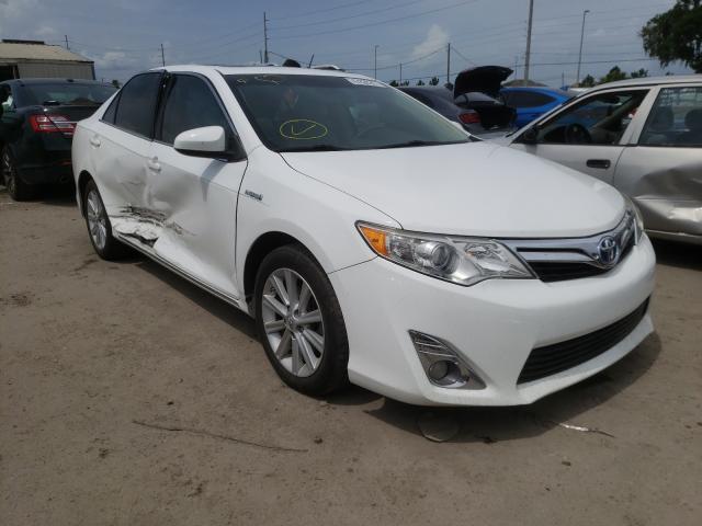 Toyota Camry hybr (2013)