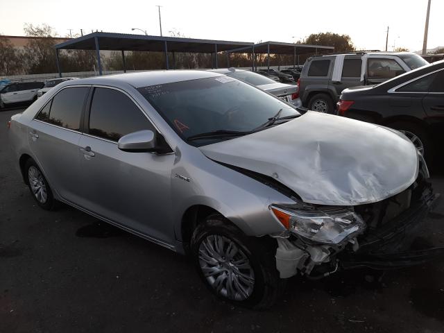 Toyota Camry hybr (2013)
