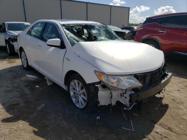 Toyota Camry hybr (2013)