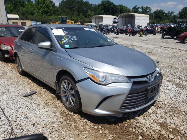 Toyota Camry hybr (2015)