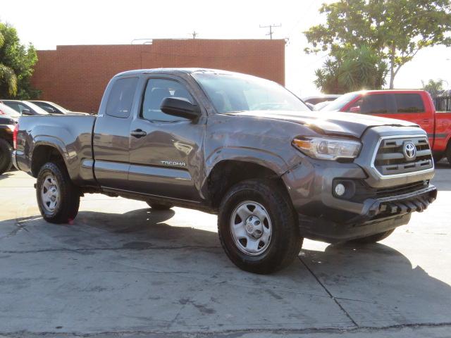 Toyota Tacoma (2017)
