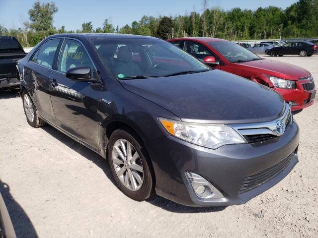 Toyota Camry hybr (2013)