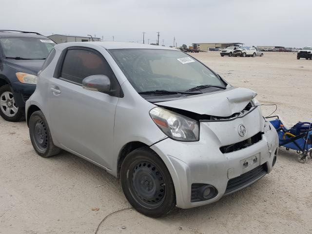 Toyota Scion iq (2013)
