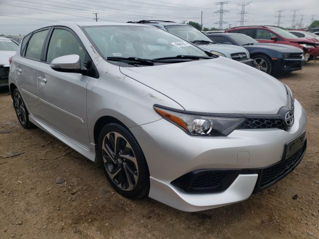 Toyota Scion im (2016)