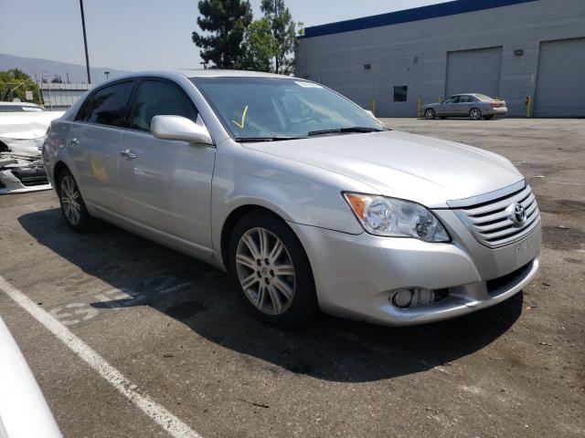 Toyota Avalon xl (2010)