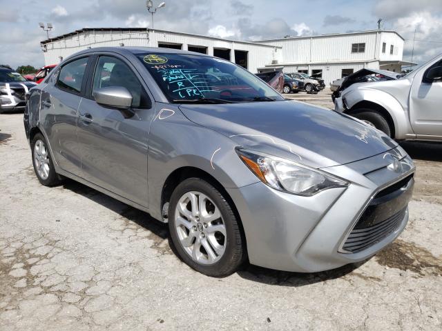 Toyota Scion ia (2016)
