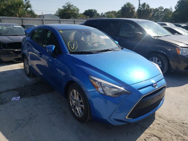 Toyota Scion ia (2016)