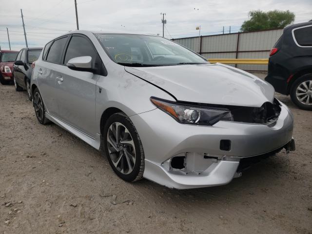 Toyota Scion im (2016)