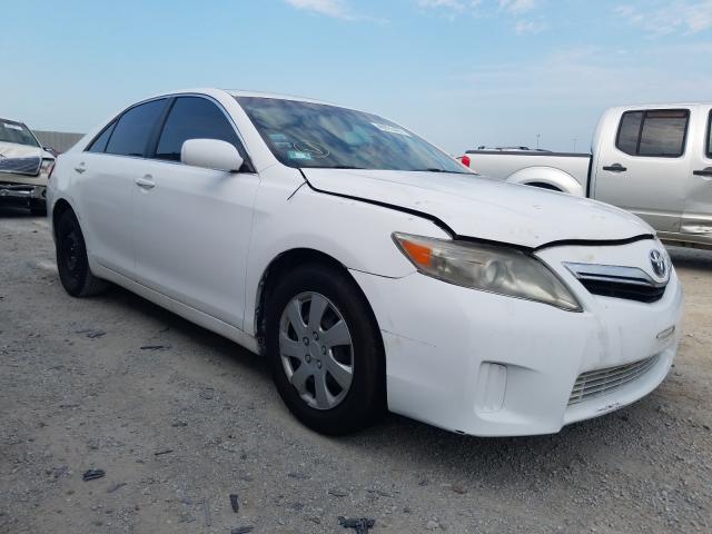 Toyota Camry hybr (2010)