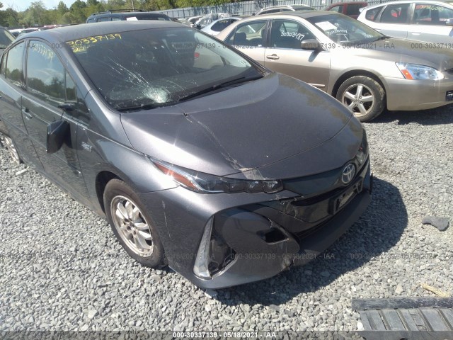 Toyota Prius prime (2020)