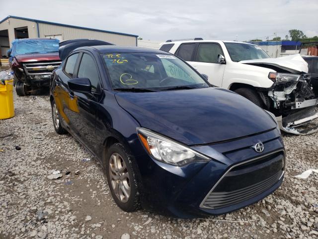 Toyota Scion ia (2016)