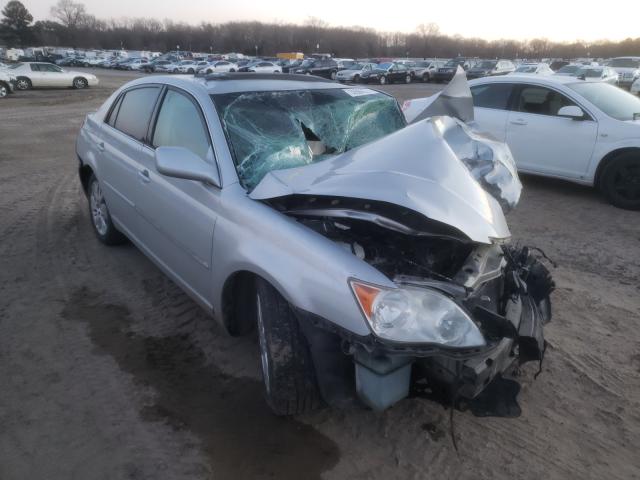 Toyota Avalon xl (2010)