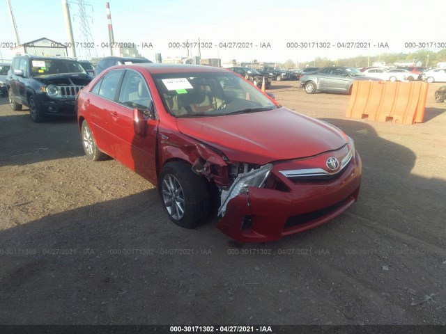 Toyota Camry hybrid (2011)