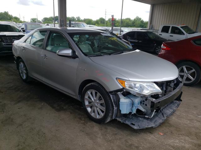 Toyota Camry hybr (2013)