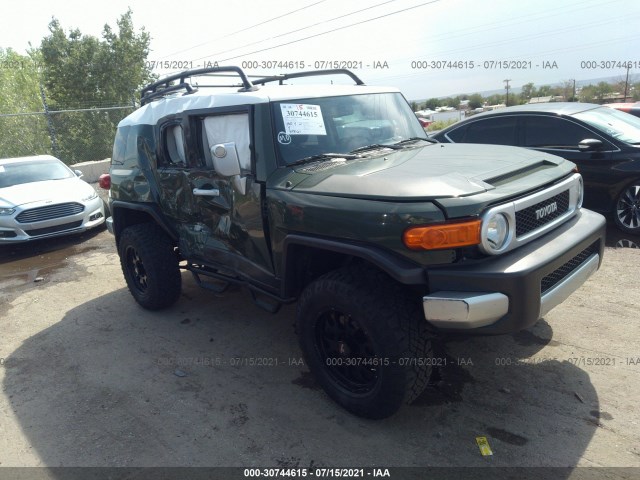 Toyota Fj cruiser (2012)