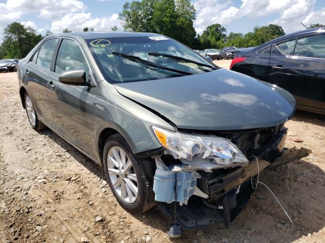 Toyota Camry hybr (2013)