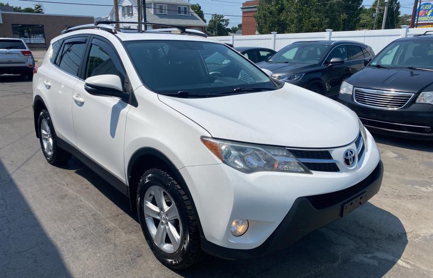 Toyota Rav4 xle (2013)