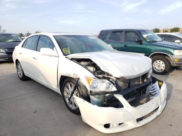 Toyota Avalon xl (2010)