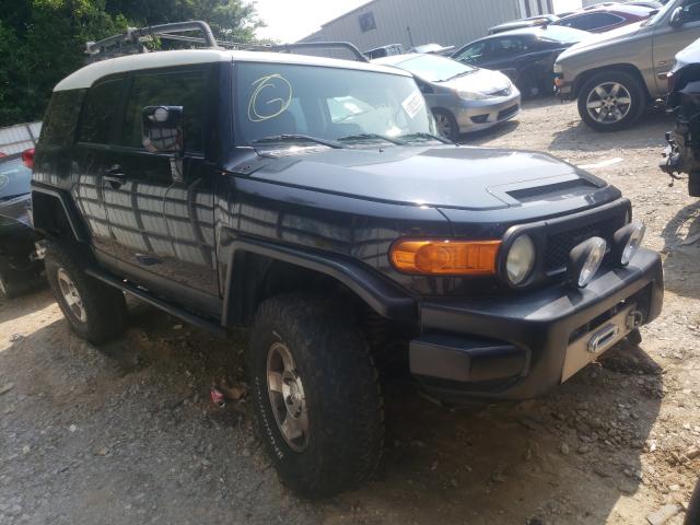 Toyota Fj cruiser (2010)