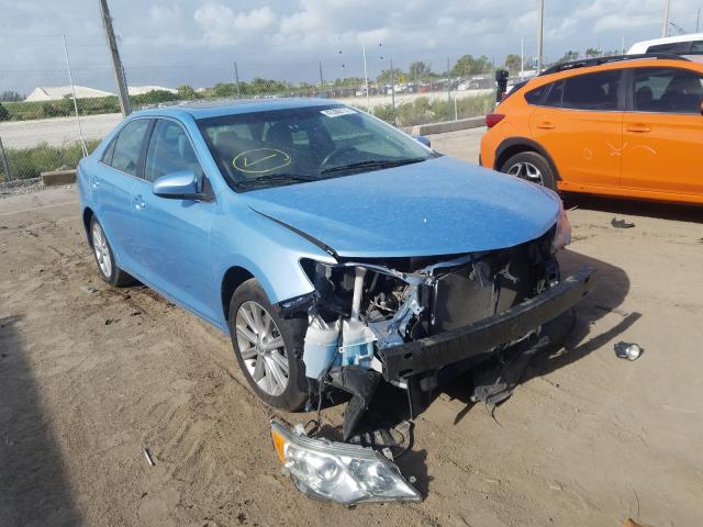 Toyota Camry l-le (2012)