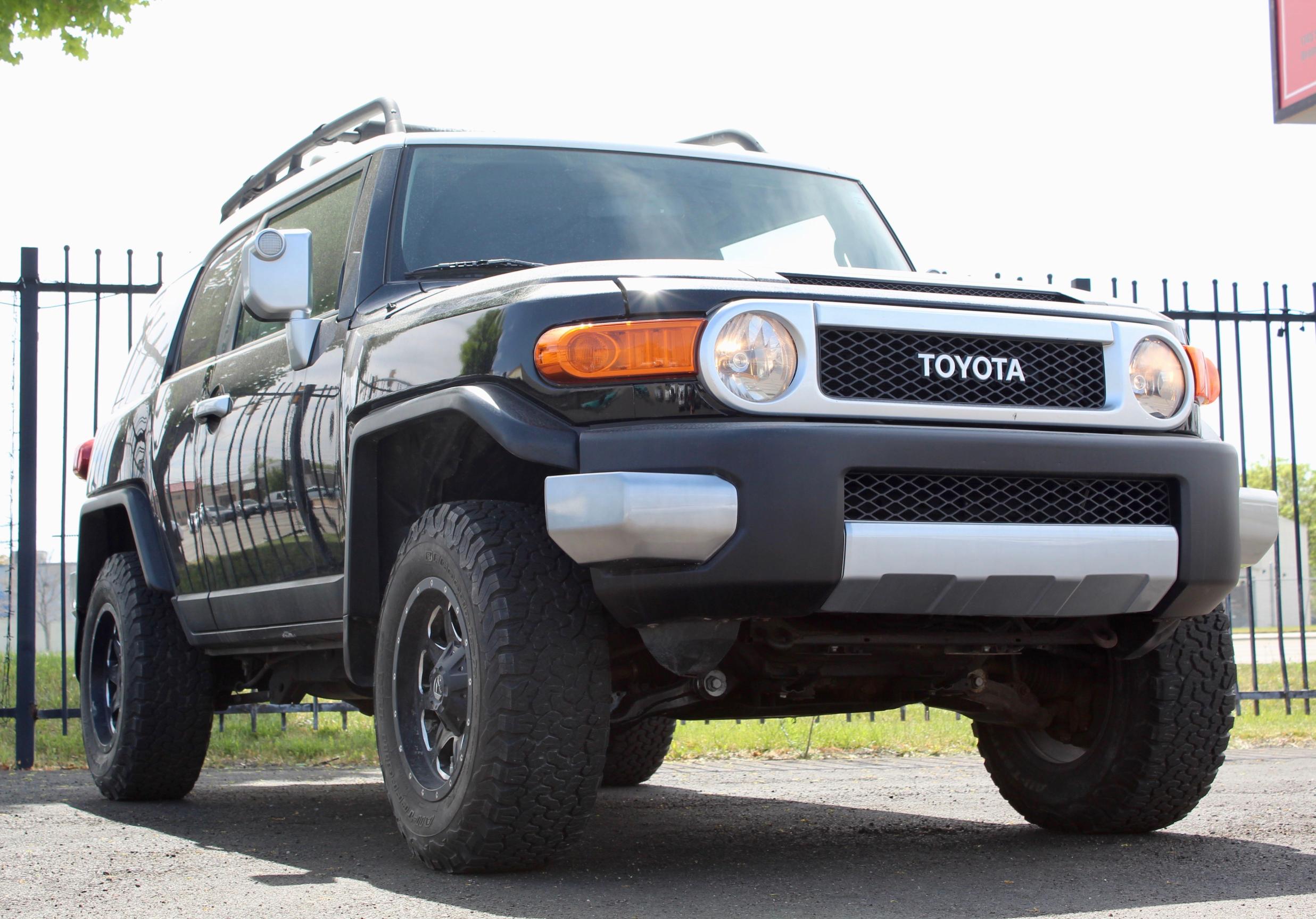 Toyota Fj cruiser (2012)