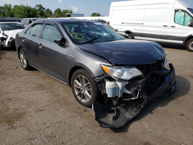 Toyota Camry hybr (2013)
