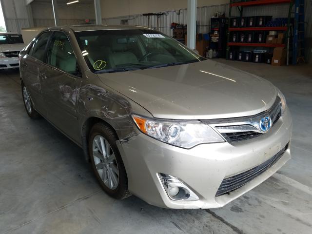 Toyota Camry hybr (2013)