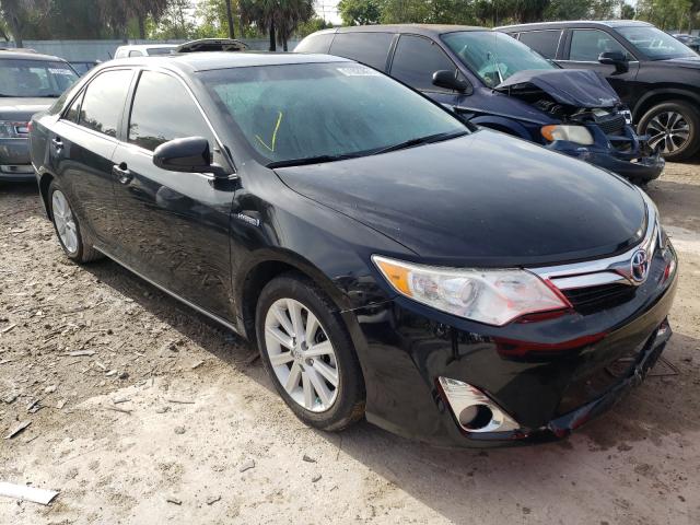 Toyota Camry hybr (2013)