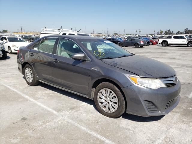 Toyota Camry hybr (2014)