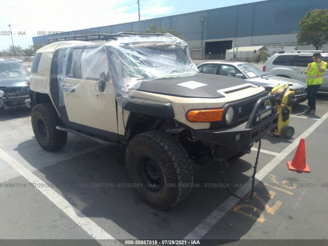 Toyota Fj cruiser (2010)