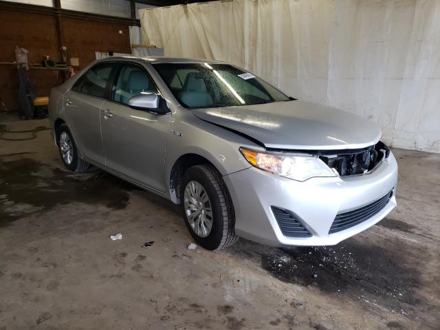 Toyota Camry hybr (2012)