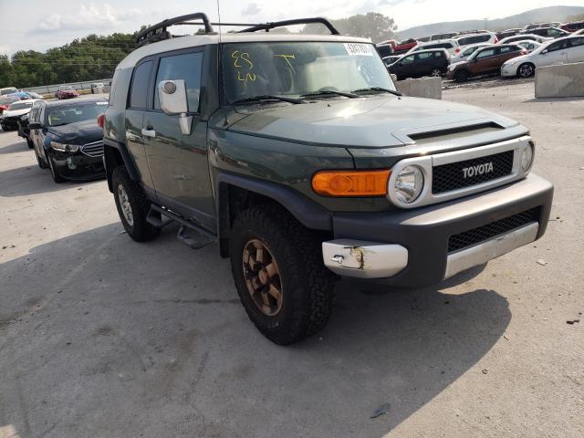 Toyota Fj cruiser (2012)