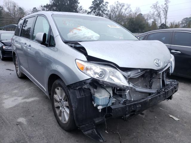 Toyota Sienna xle (2015)