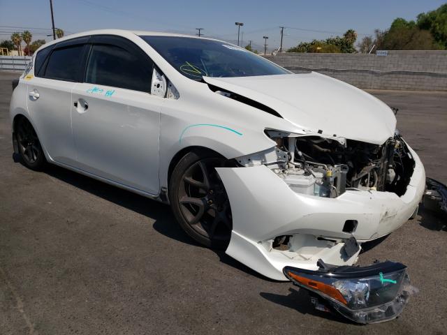 Toyota Scion im (2016)